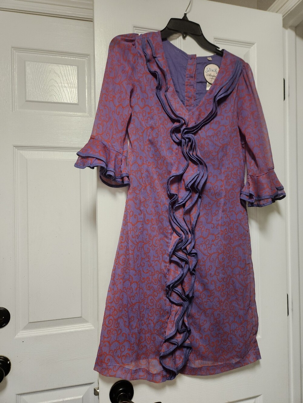 Almatrichi Purple Red Swirl Ruffle V-Neck 3/4 Bell Sleeve Shift Dress S